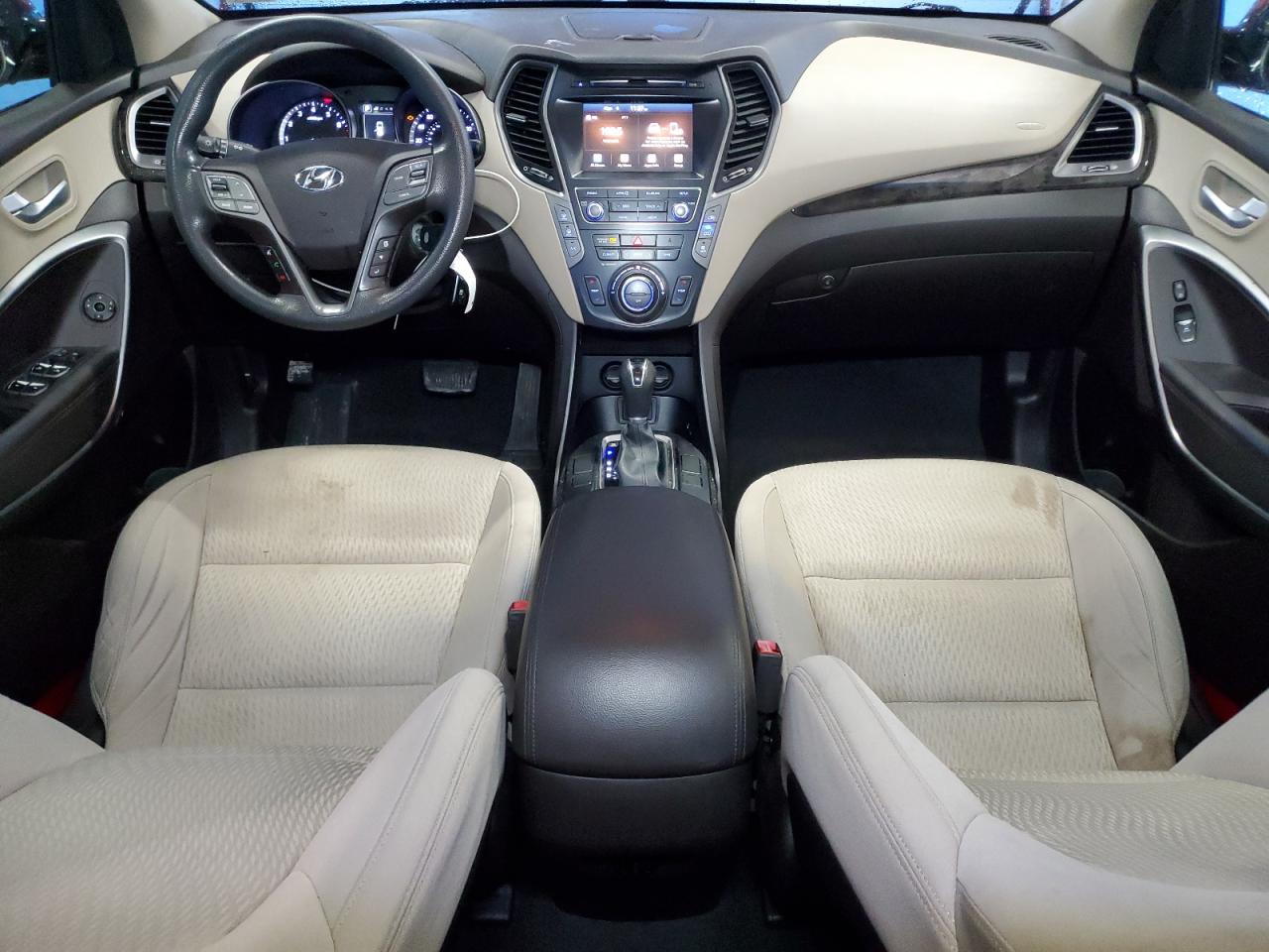 Hyundai SANTA FE Se Image 13