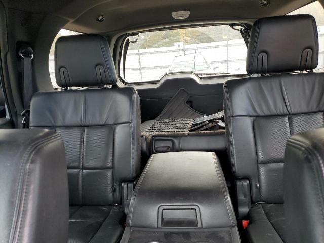 Lincoln Navigator Image 8