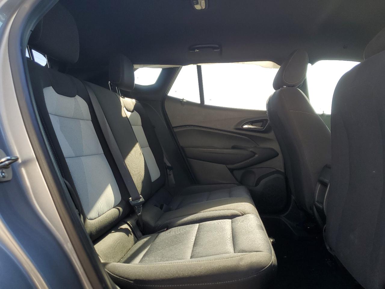 Chevrolet Trax 1rs Image 9