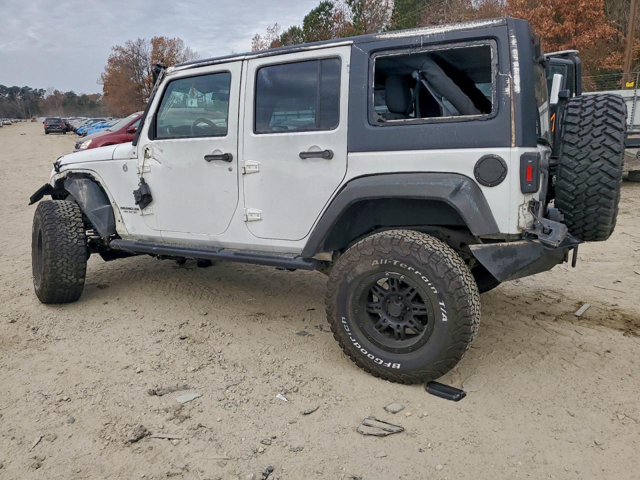 Jeep Wrangler Sport Image 2