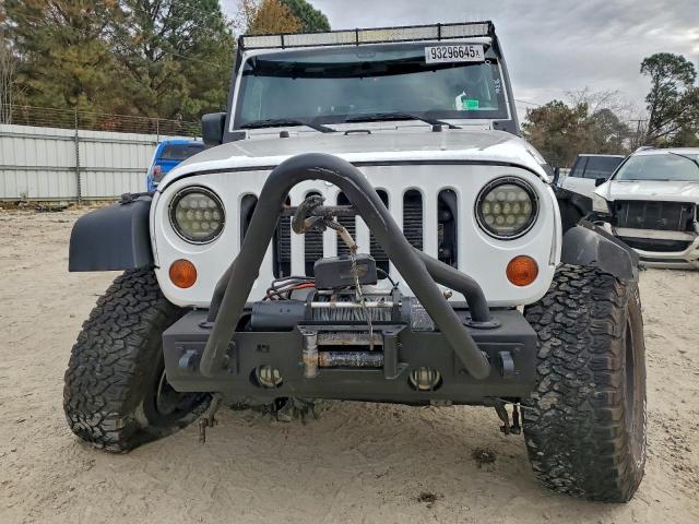 Jeep Wrangler Sport Image 11