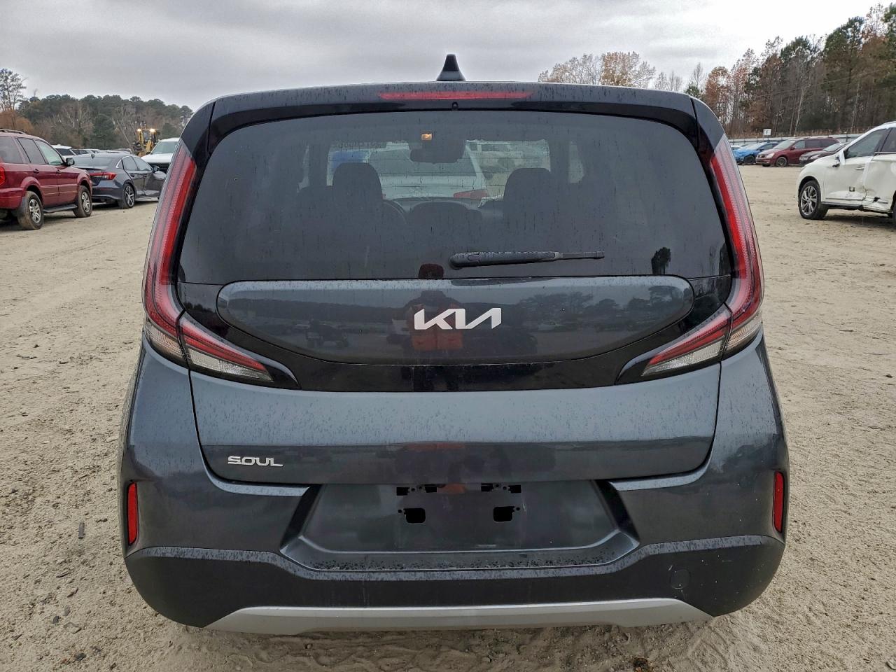 Kia Soul Lx Image 4
