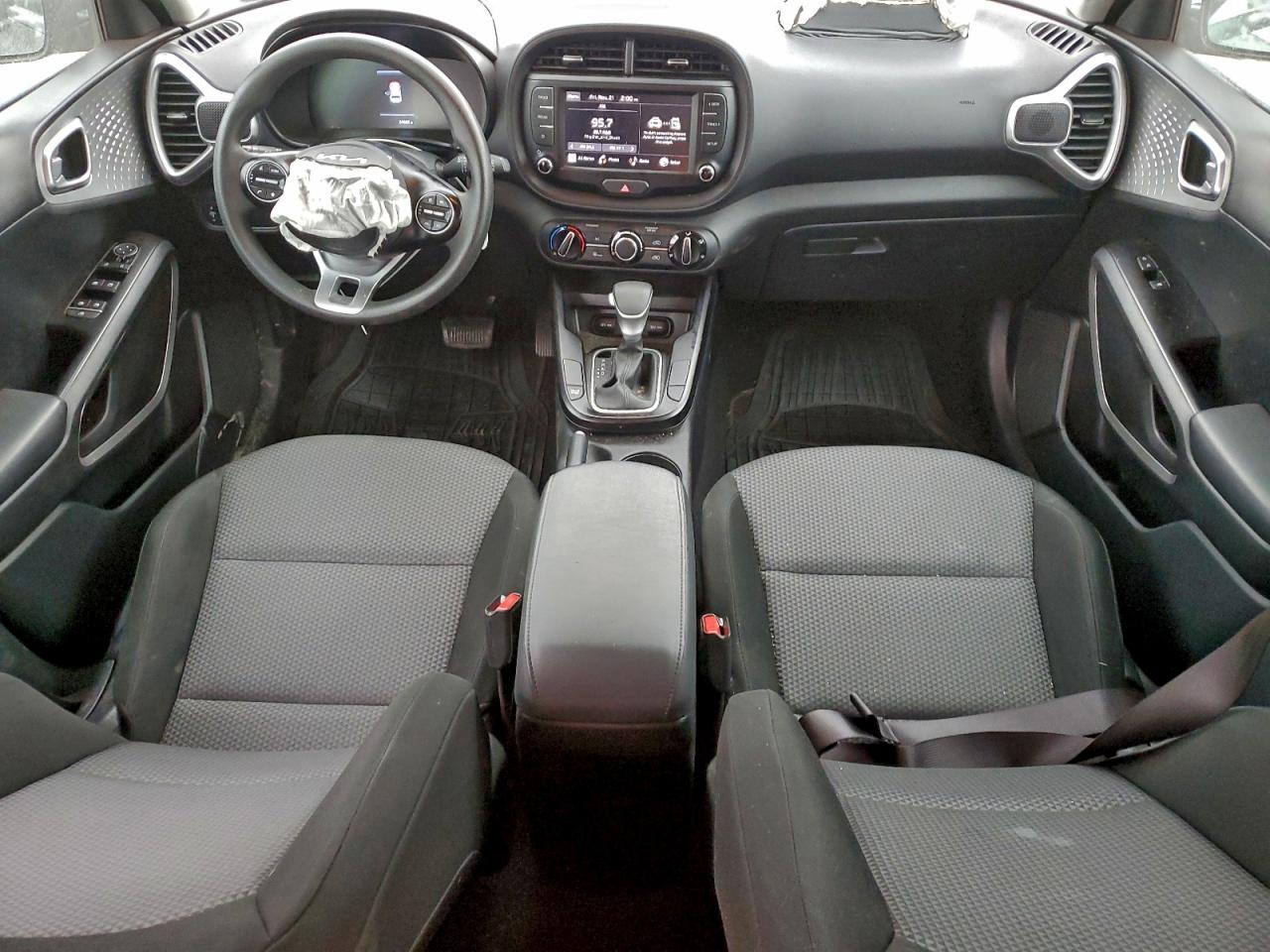 Kia Soul Lx Image 5