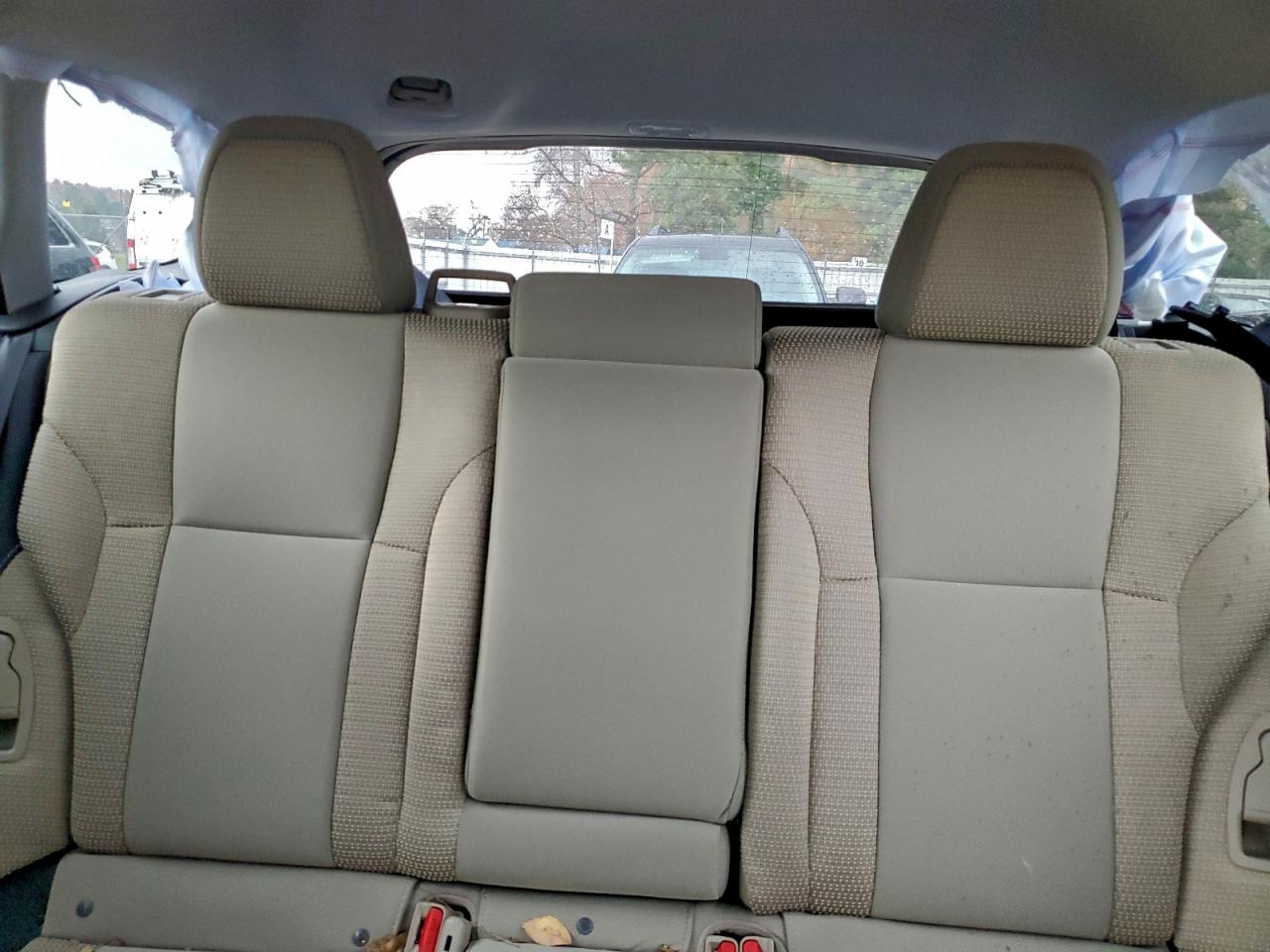 Subaru Outback Premium Image 12