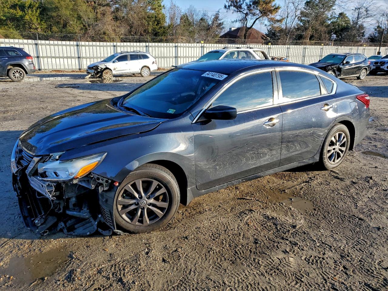 Nissan Altima 2.5 Image 1