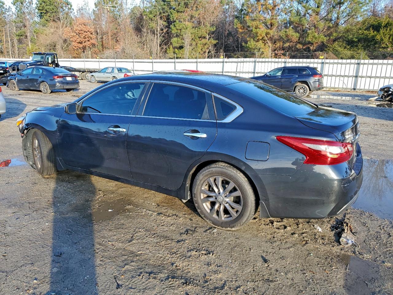 Nissan Altima 2.5 Image 9