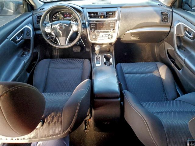 Nissan Altima 2.5 Image 12