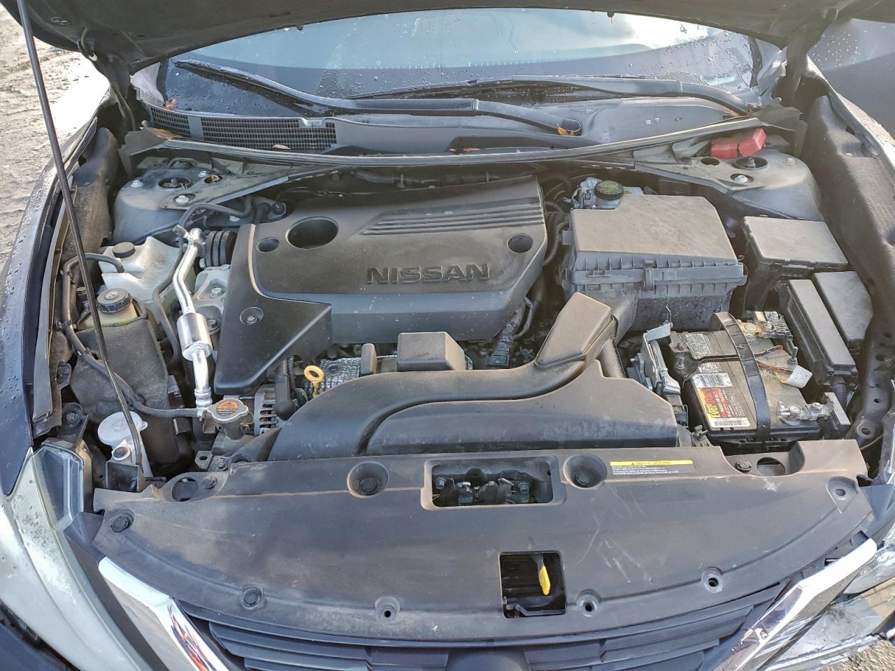 Nissan Altima 2.5 Image 3