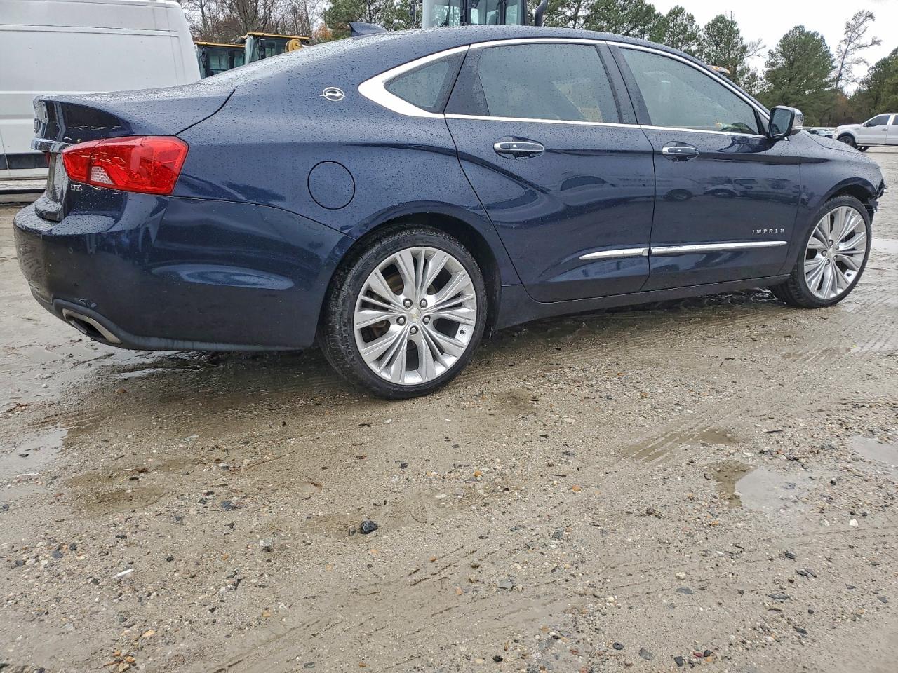 Chevrolet Impala Ltz Image 6