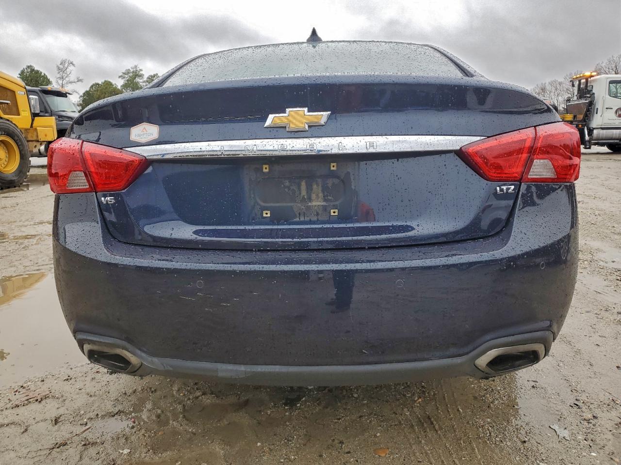 Chevrolet Impala Ltz Image 10