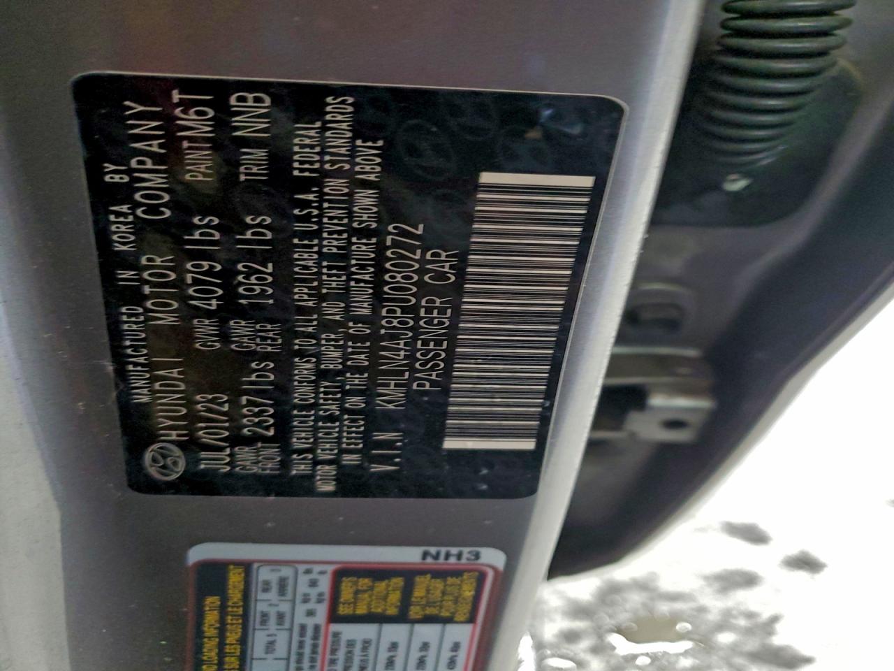 Hyundai ELANTRA Limited Image 2