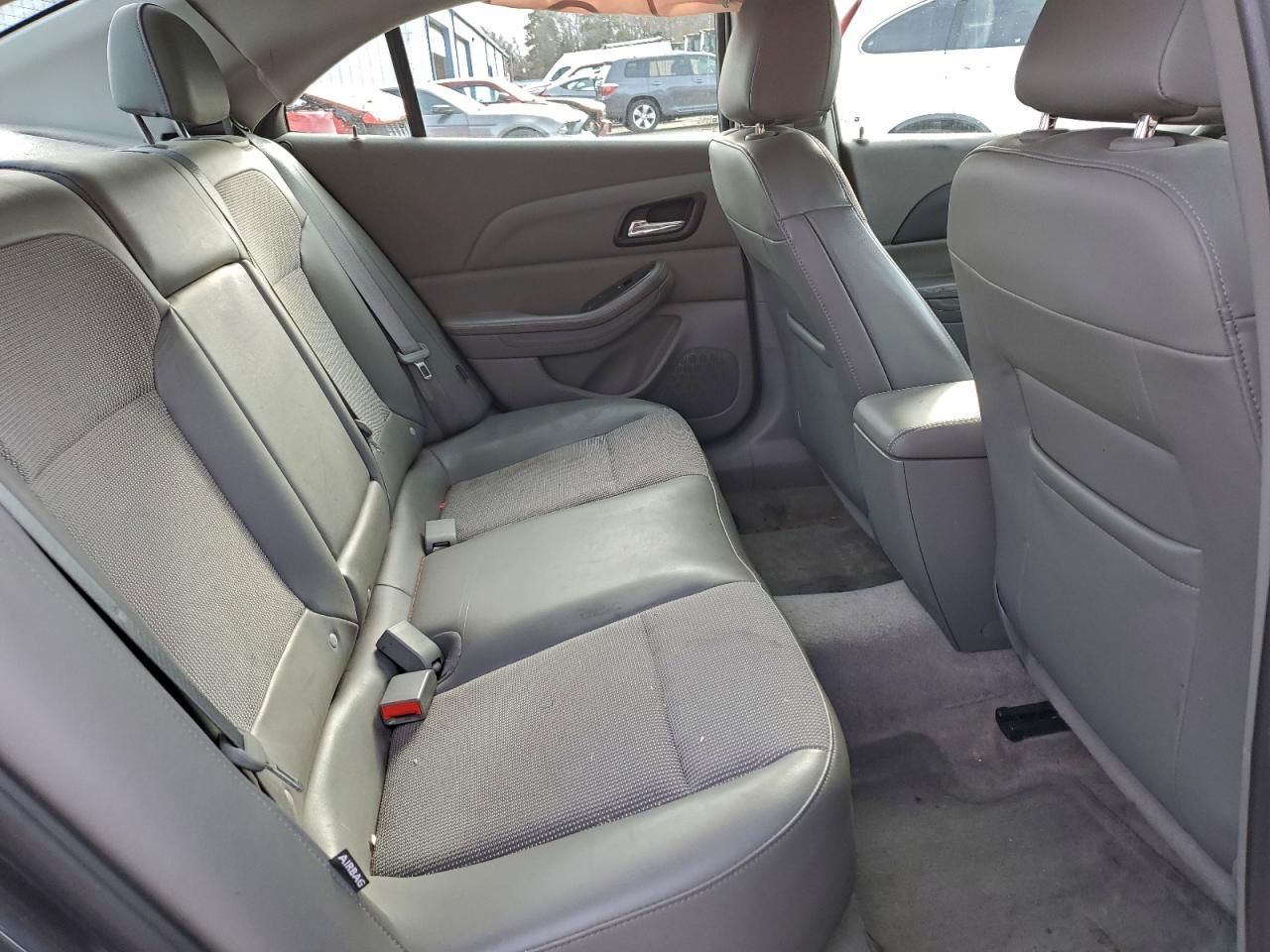 Chevrolet Malibu 1lt Image 11