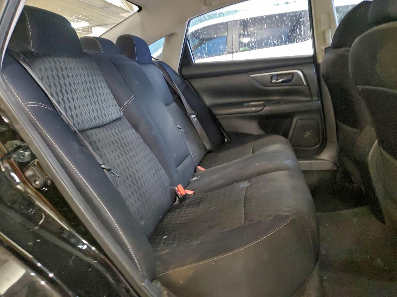 Nissan Altima 2.5 Image 11