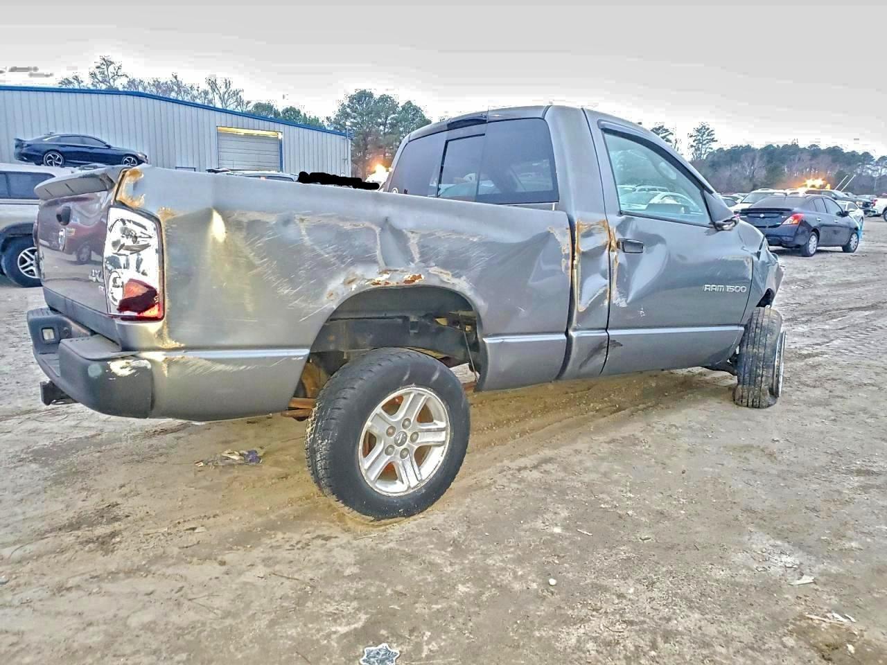 Dodge Ram 1500 St Image 8