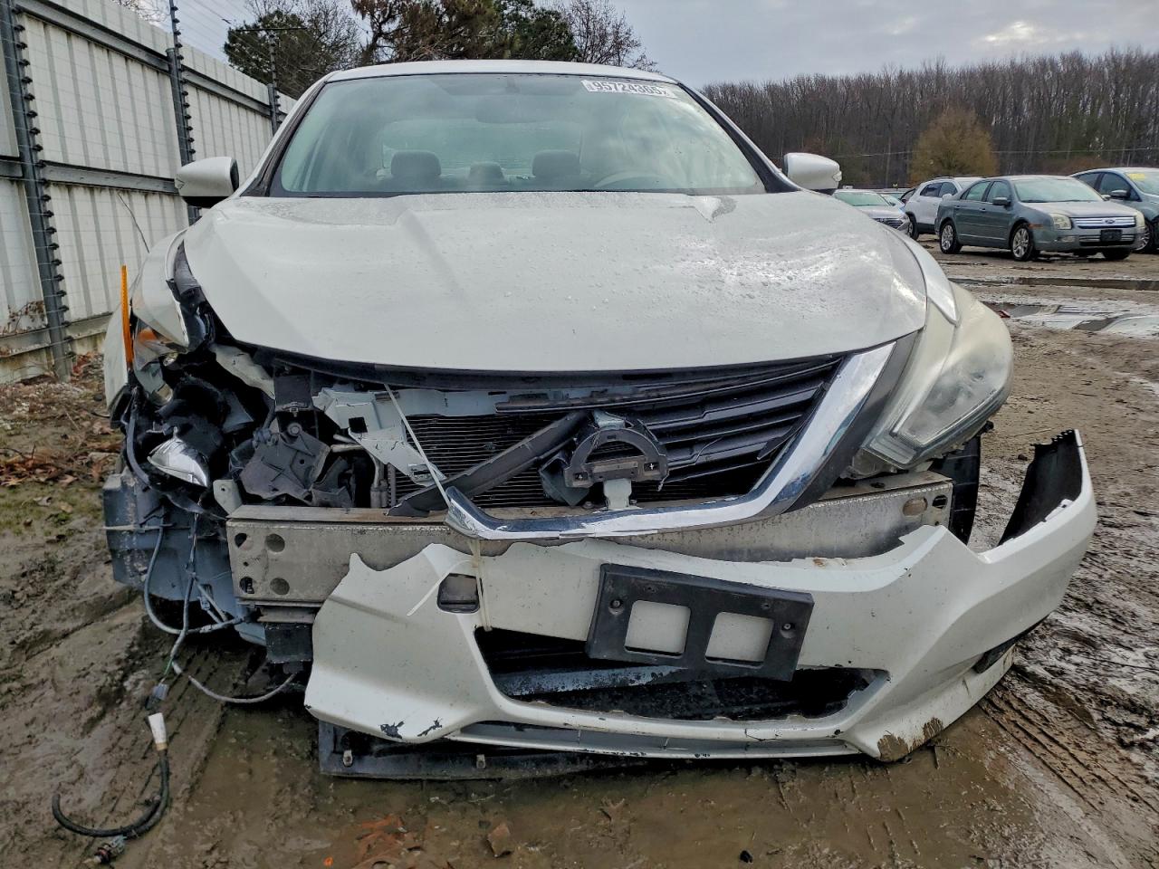 Nissan Altima 2.5 Image 5