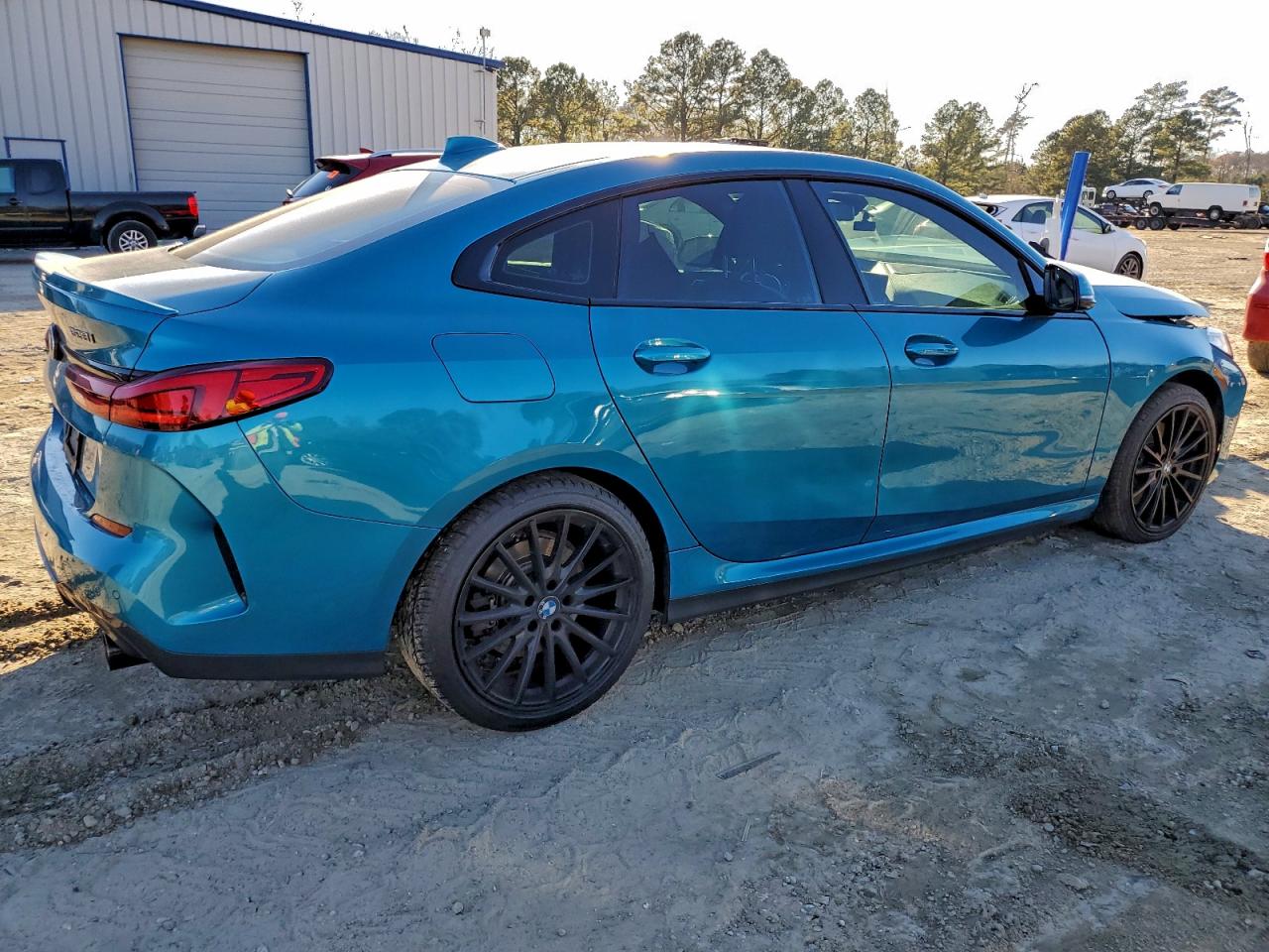 BMW 2 Series Image 7