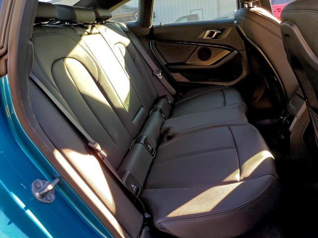 BMW 2 Series Image 6