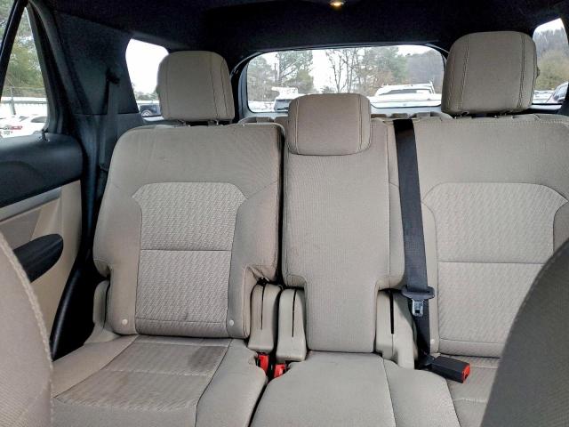 Ford Explorer Image 2