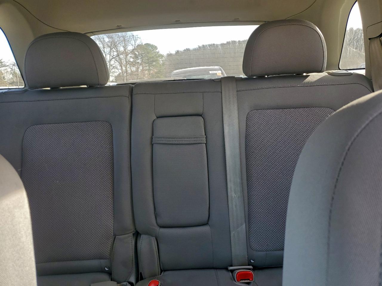 Saturn Vue Xr Image 3