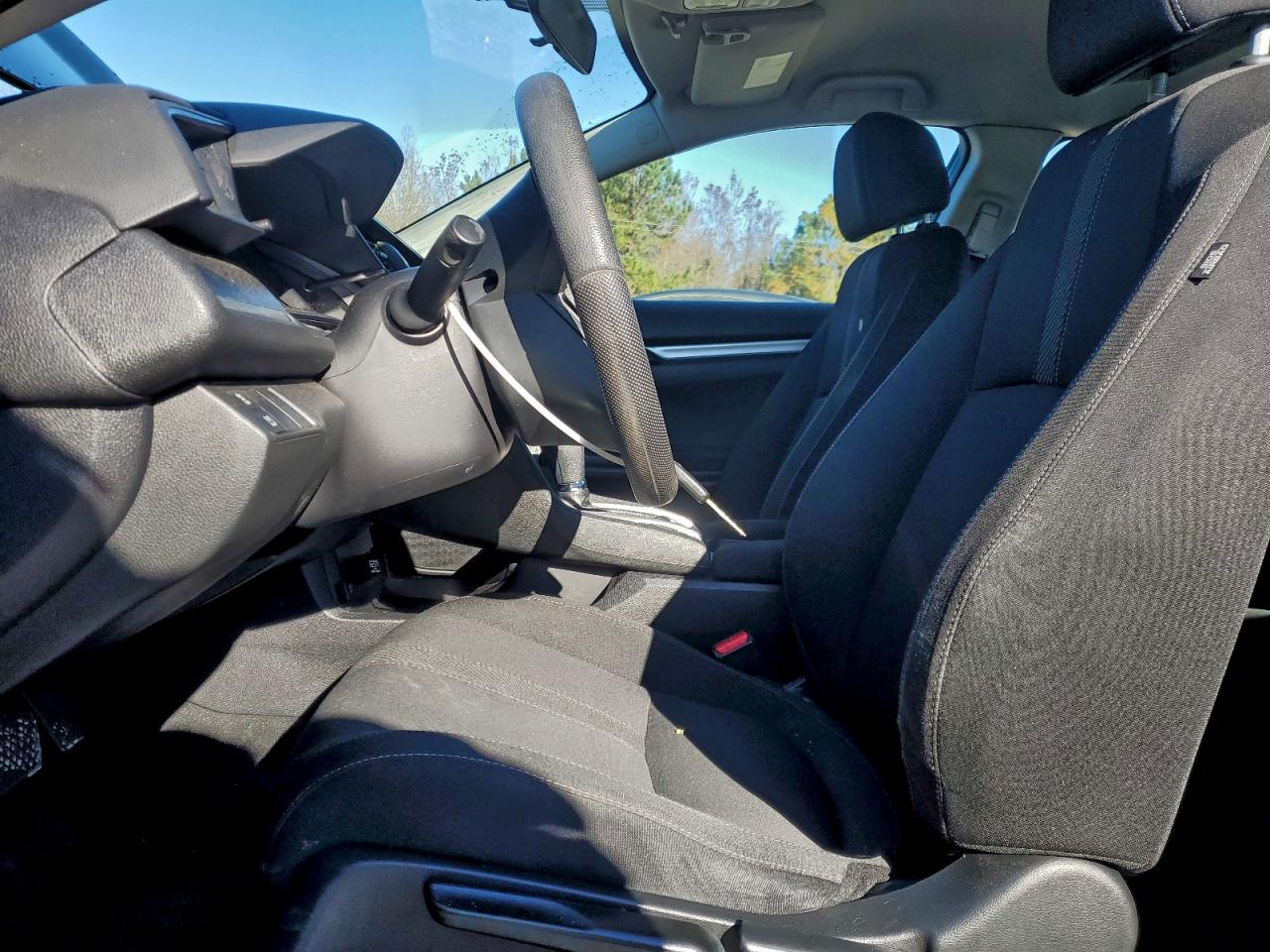 Honda Civic Lx Image 6