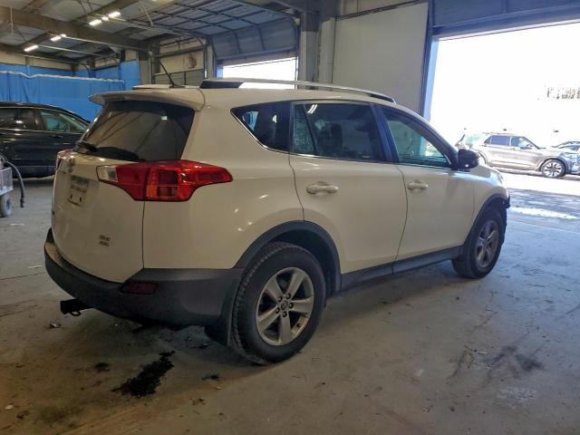 Toyota RAV4 Xle Image 4