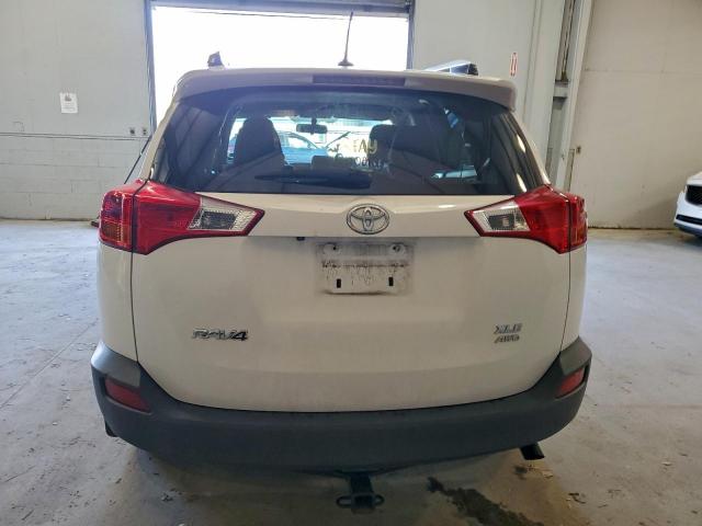 Toyota RAV4 Xle Image 10