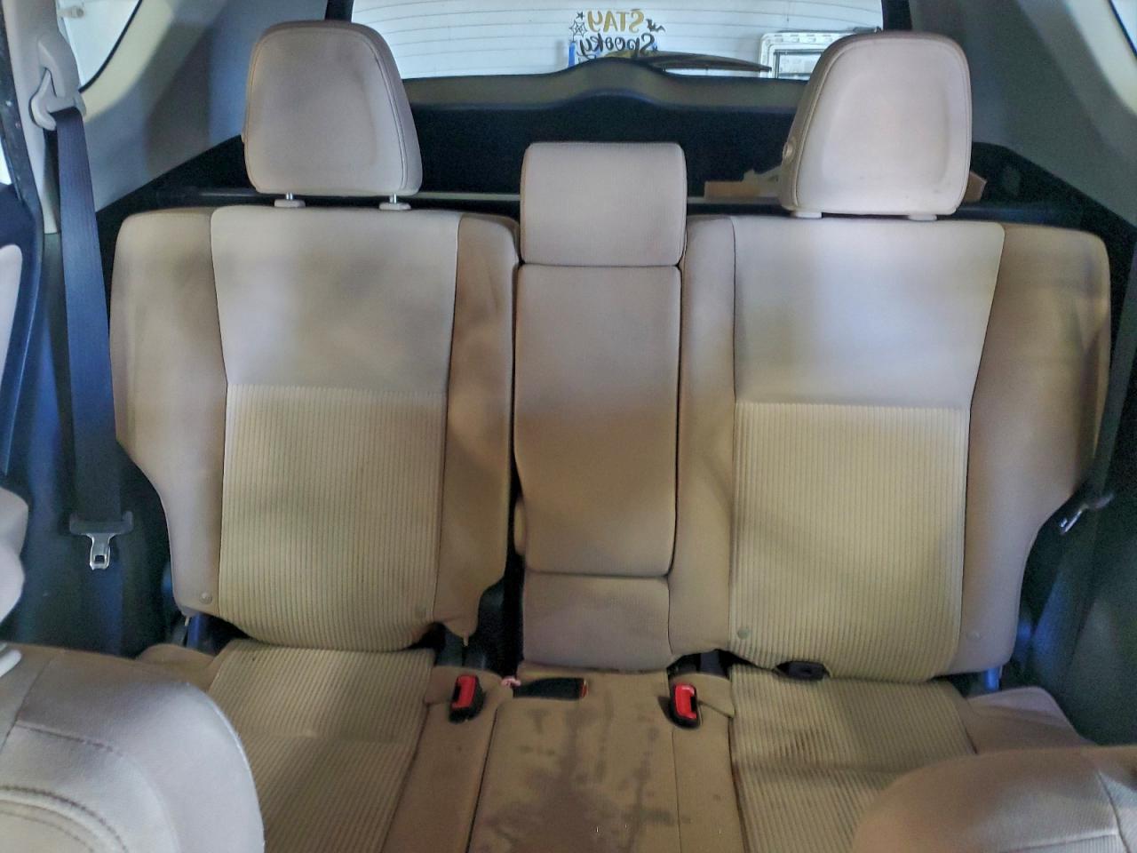 Toyota RAV4 Xle Image 11