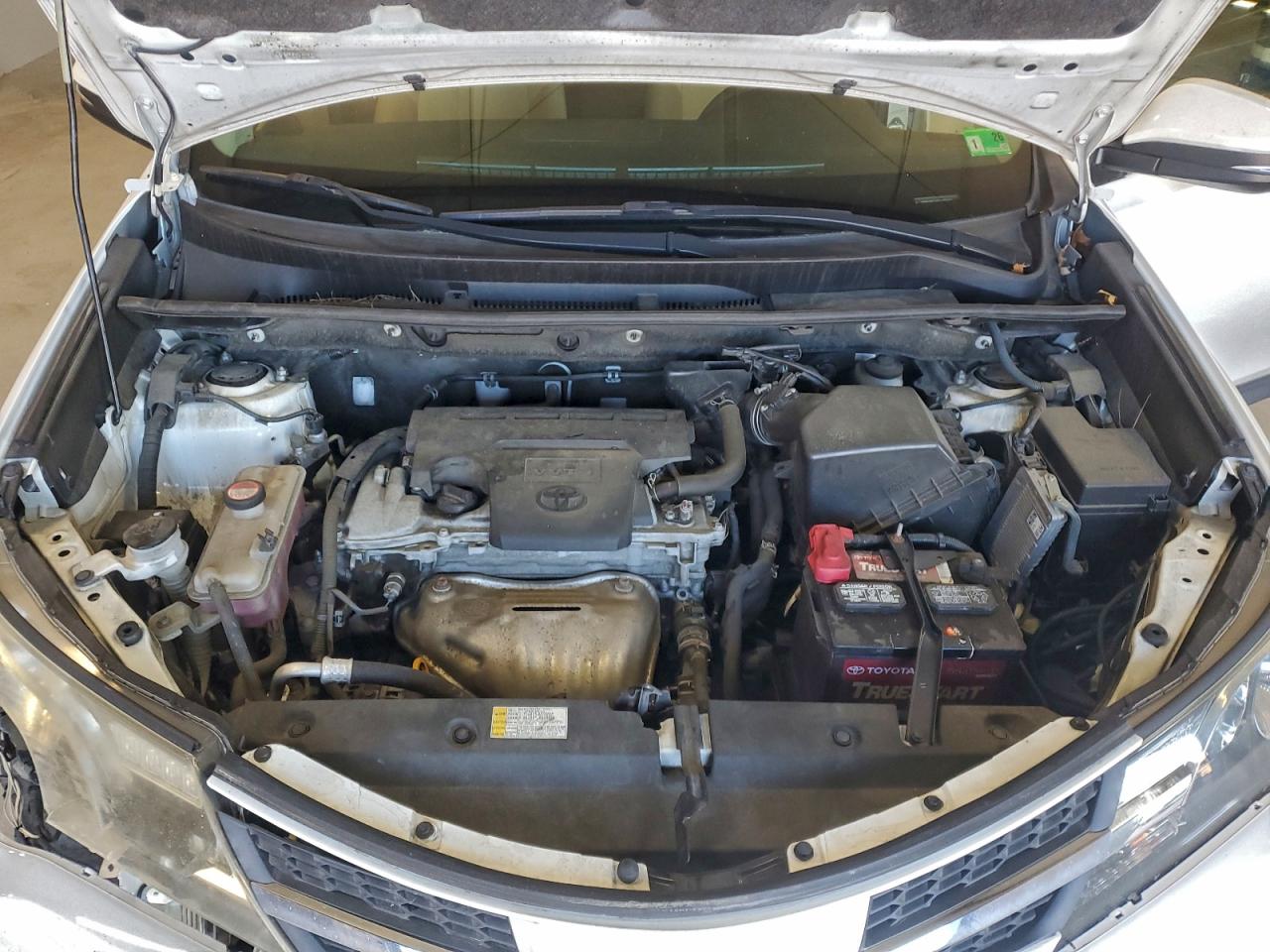 Toyota RAV4 Xle Image 13