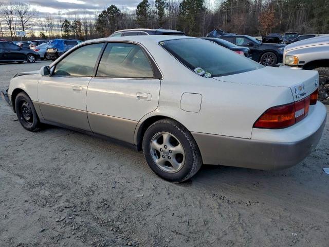 Lexus Es 300 Image 10