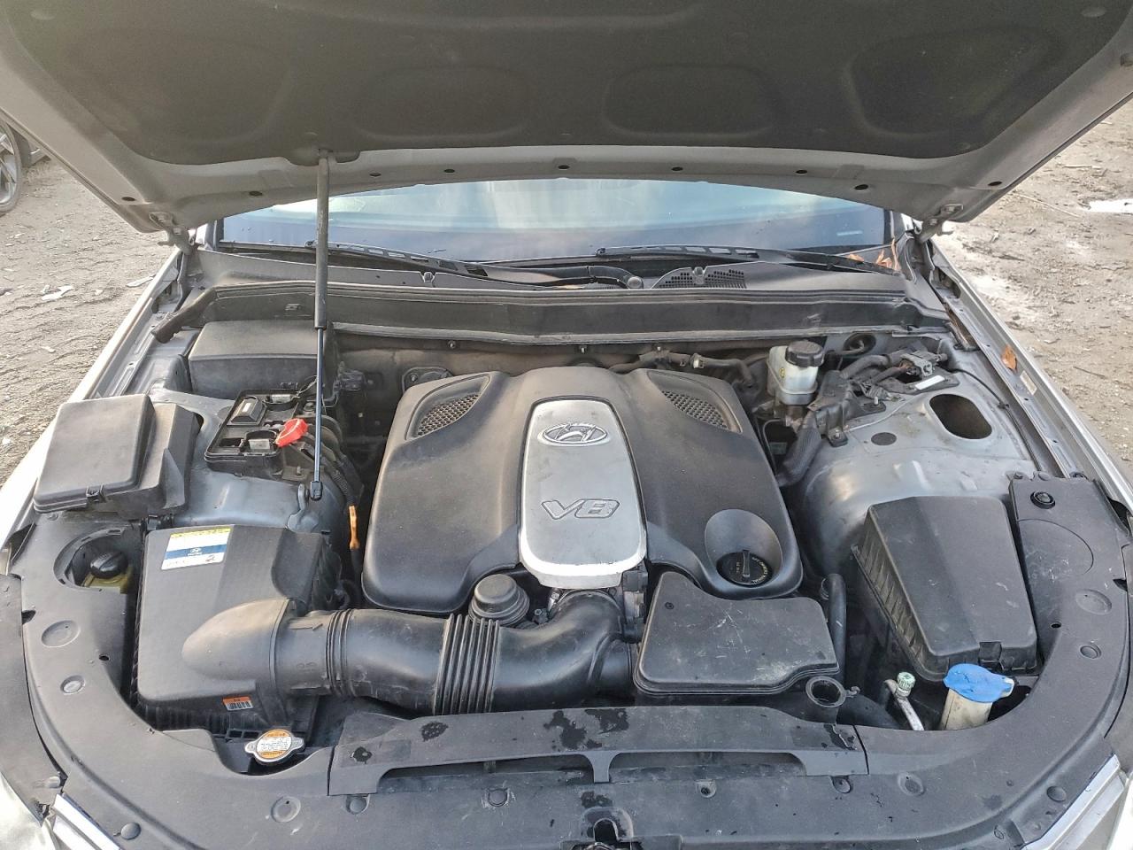 Hyundai Genesis 4.6l Image 9