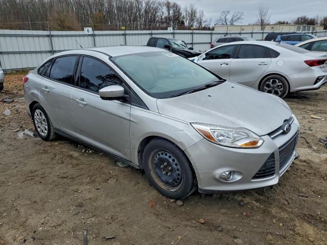 Ford Focus Se Image 4