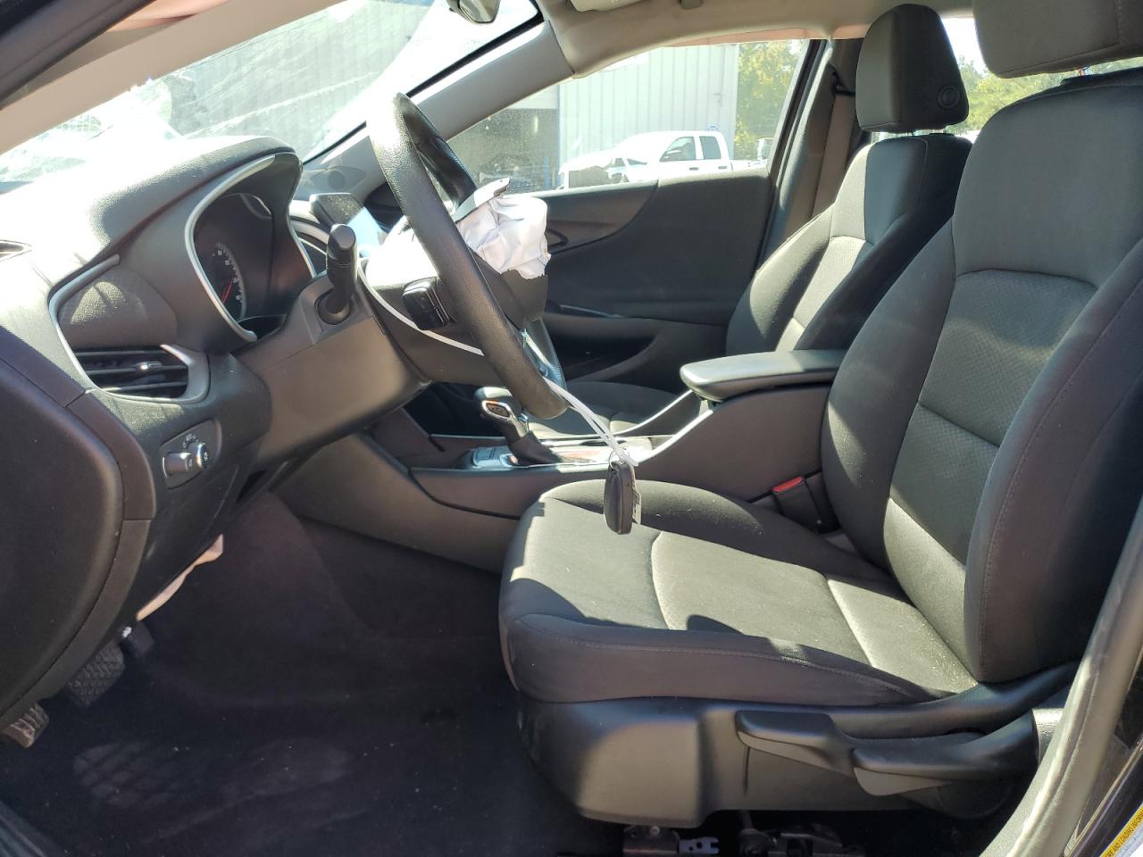 Chevrolet Malibu Ls Image 11