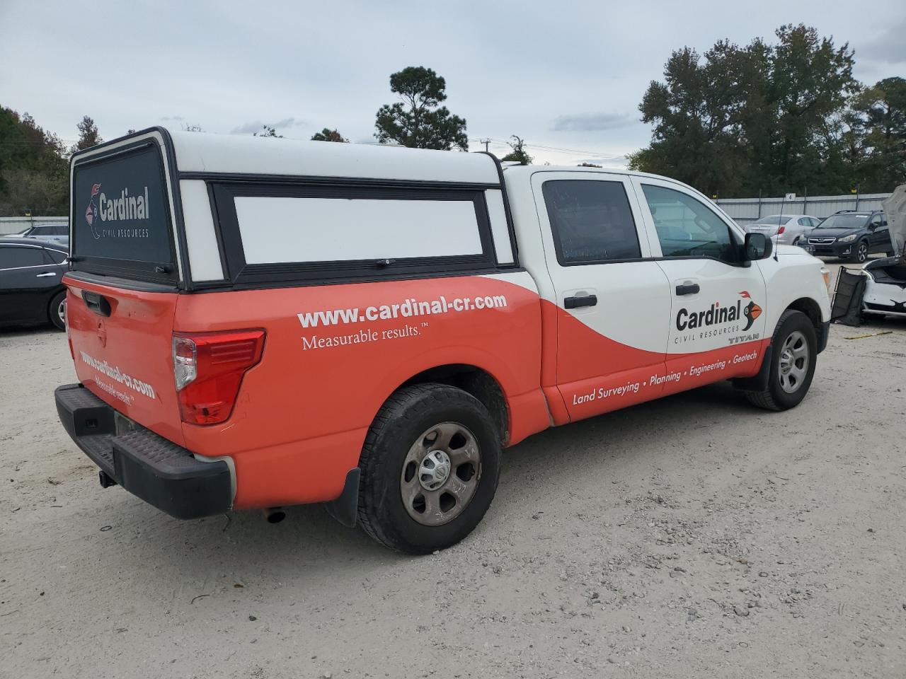 Nissan Titan S Image 9