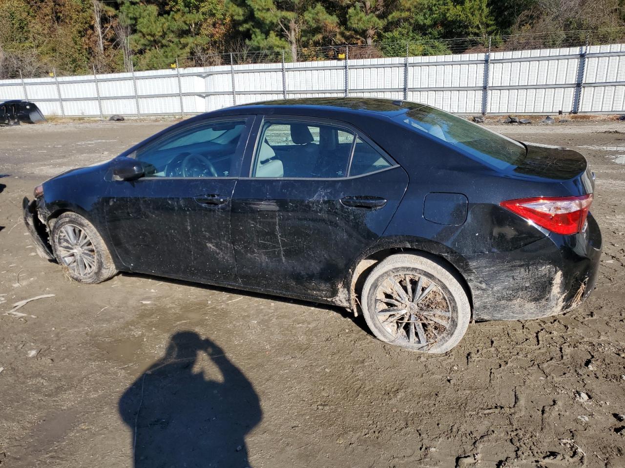 Toyota Corolla L Image 9