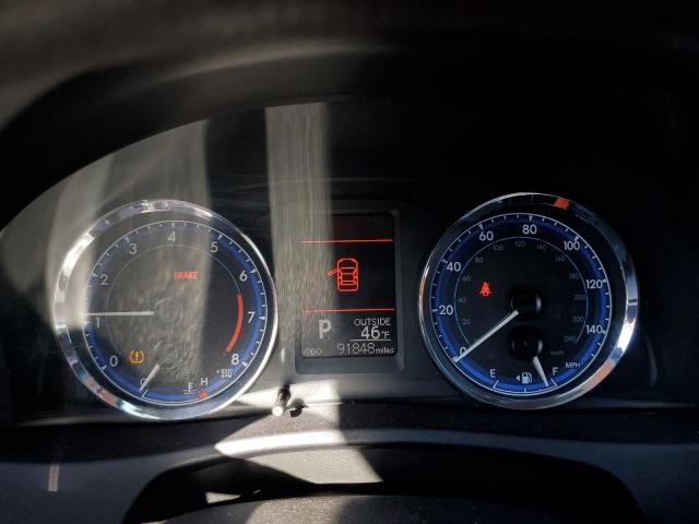 Toyota Corolla L Image 10