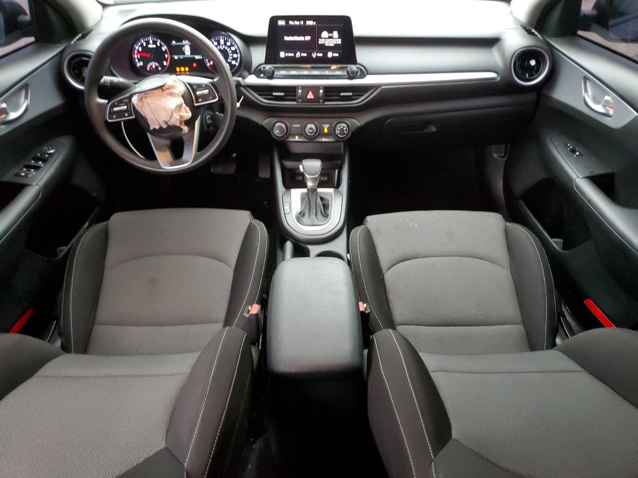 Kia Forte Lx Image 7