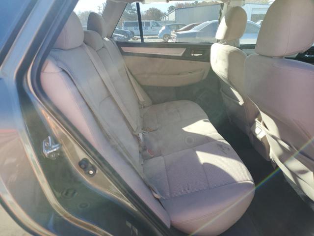Subaru Outback 2.5i Premium Image 11