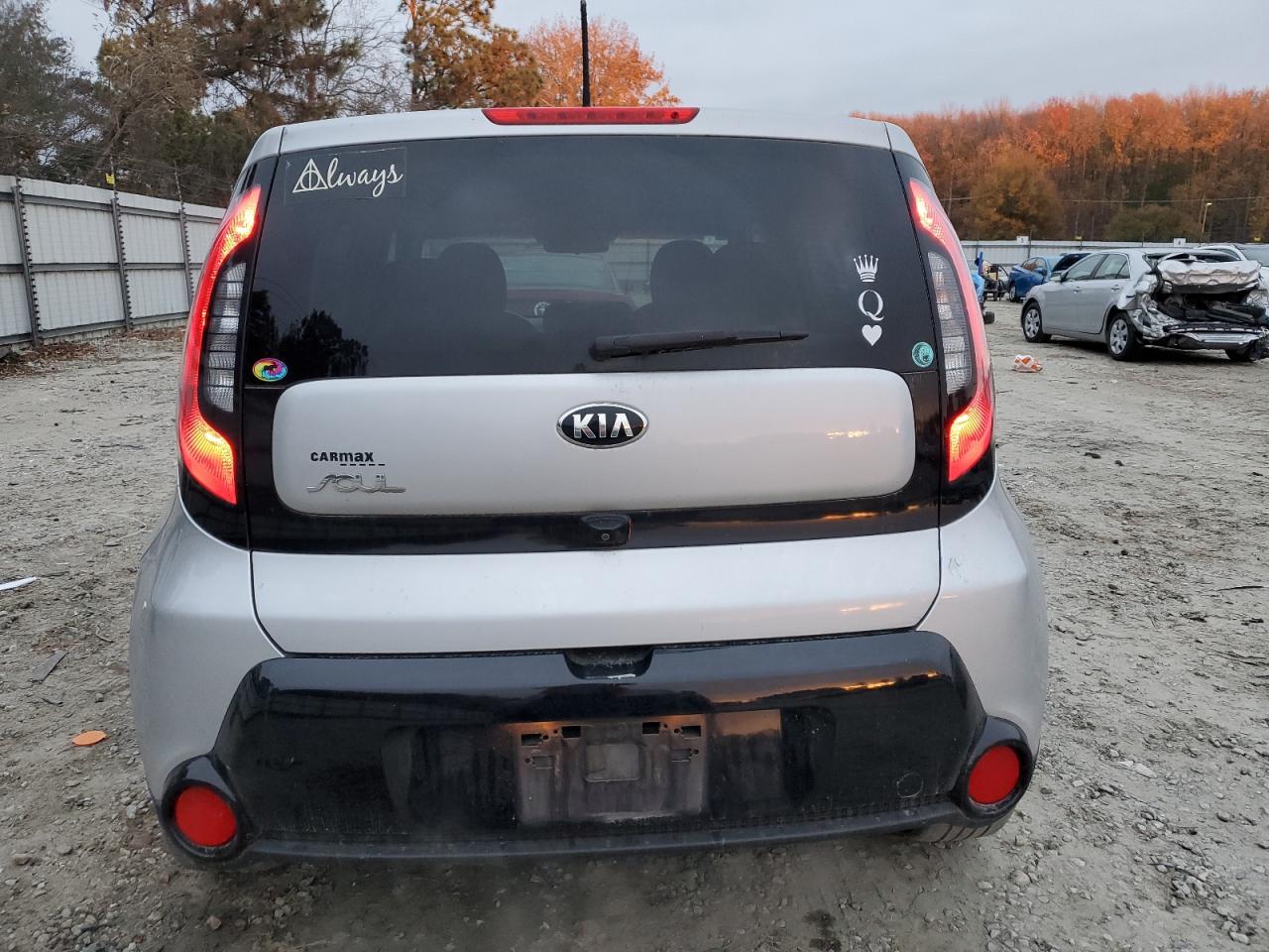Kia Soul + Image 5