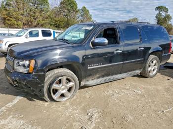  Salvage Chevrolet Suburban