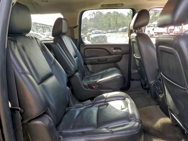 Chevrolet Suburban K1500 Ltz Image 7