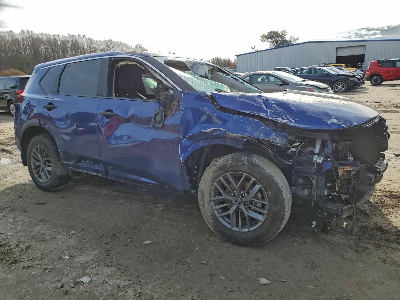 Nissan Rogue S Image 5