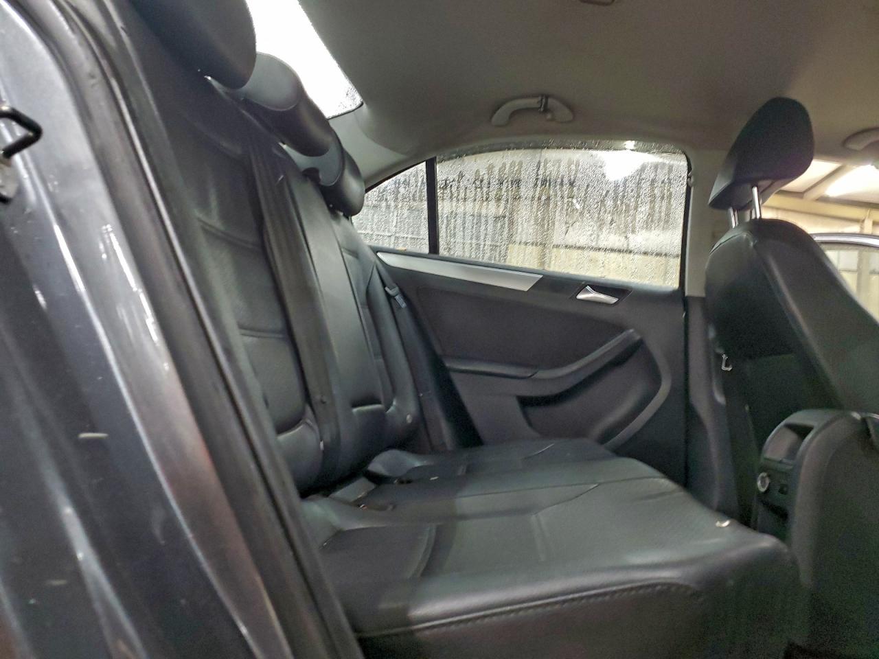 Volkswagen Jetta Se Image 7