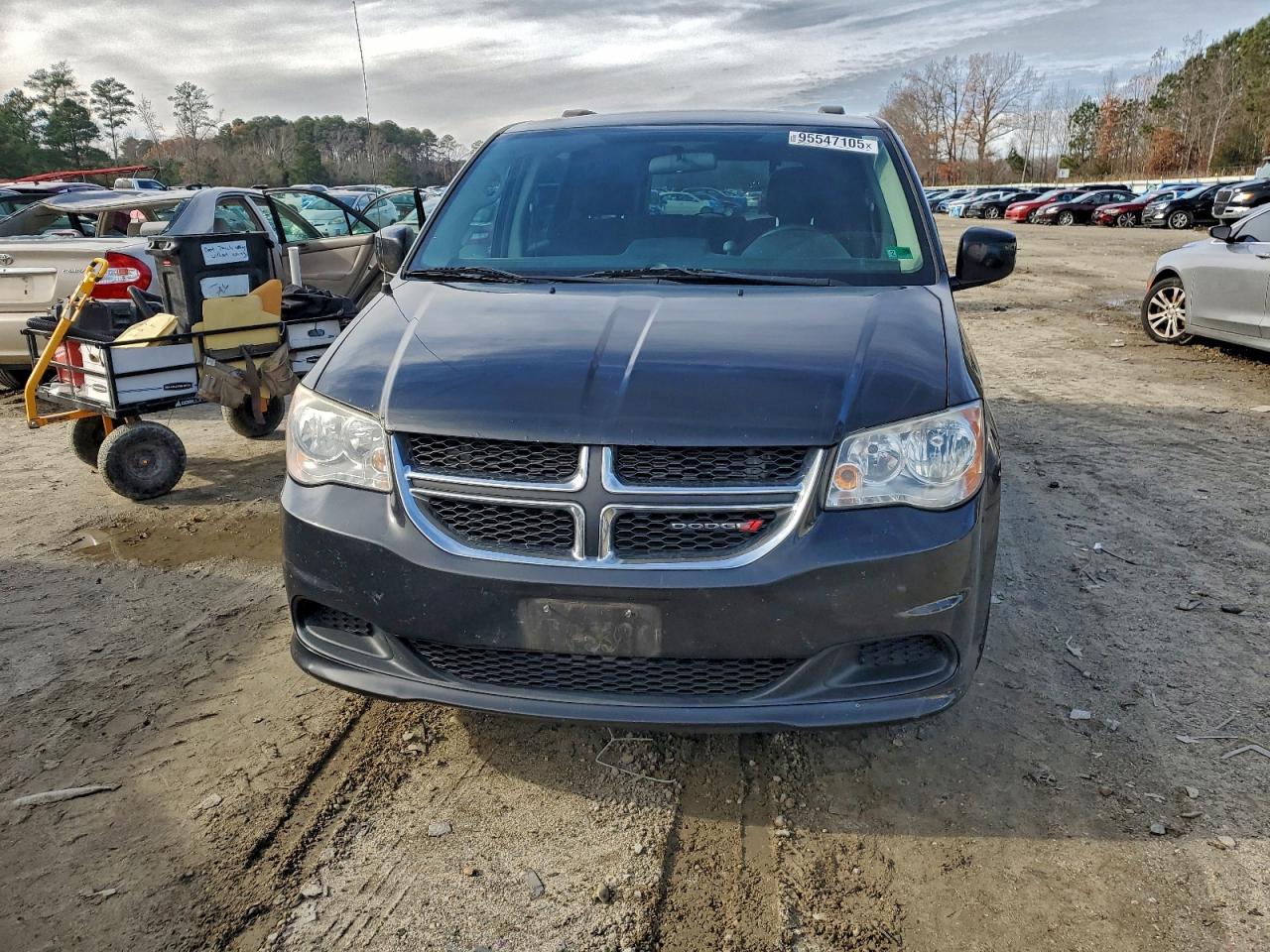 Dodge Caravan Sxt Image 8