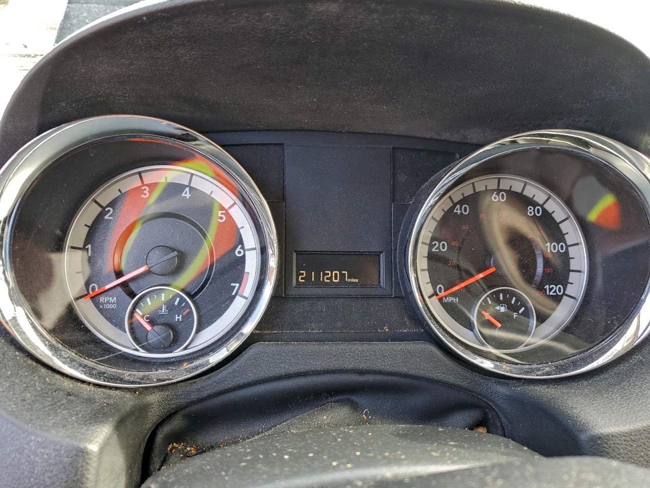 Dodge Caravan Sxt Image 4