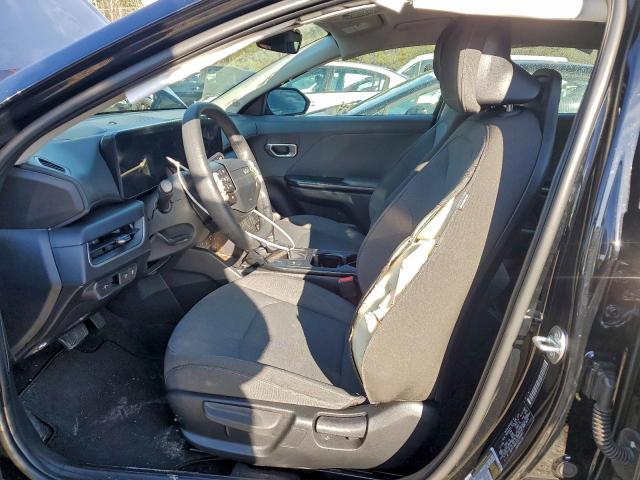 Kia K4 Lx Lx Image 8