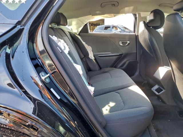 Kia K4 Lx Lx Image 5