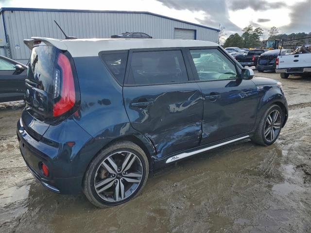 Kia Soul + Image 13