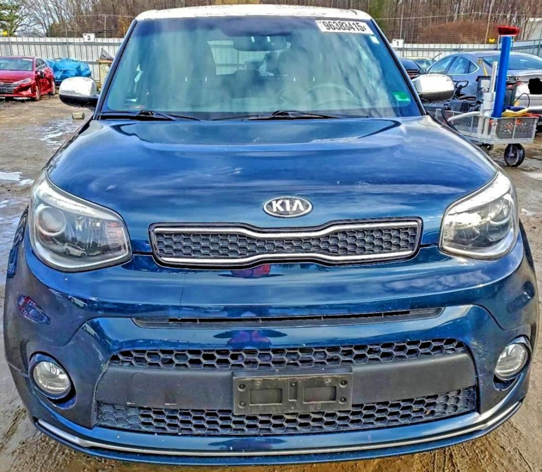 Kia Soul + Image 7