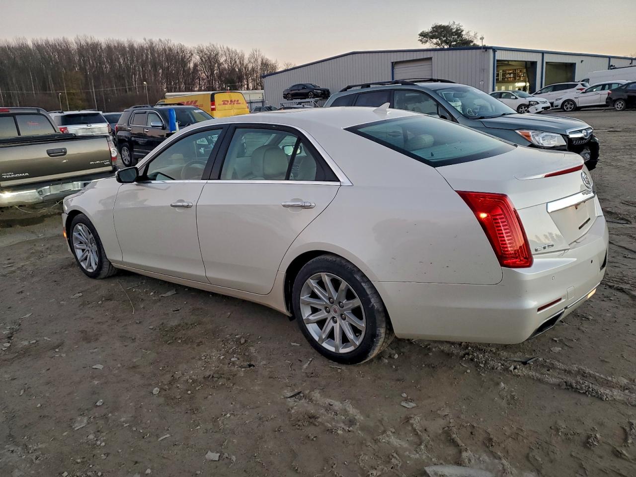 Cadillac CTS Luxury Collection Image 12