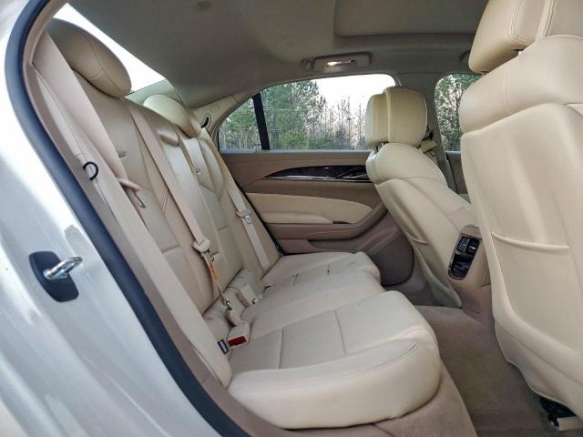 Cadillac CTS Luxury Collection Image 3